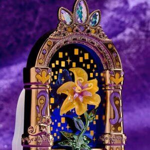 Bath & Body Works Rapunzel Wallflower Nightlight & Scent Refilll SOLD OUT NWT